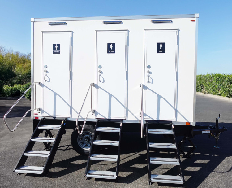 Luxury 3 Stall Mobile Restroom
